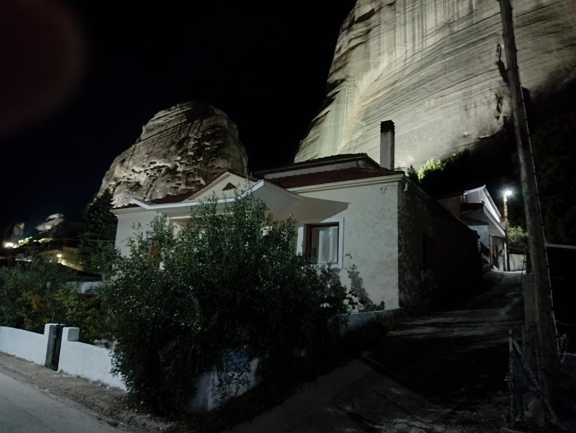 Appartamento Meteora'S Nest Kalambaka Esterno foto